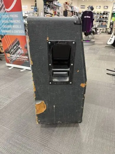 Marshall Black Back A Cab 2